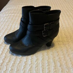 Elegant Black Women's Ankle Boots